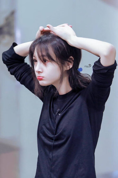 ayx爱游戏官网-今年NBA季后赛激战正酣,哪些对决成为焦点?,今年的nba季后赛